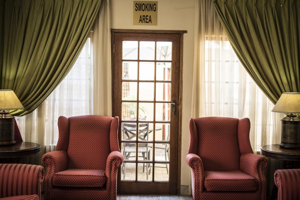 La Vie & Rose Lodge Блумфонтейн Экстерьер фото